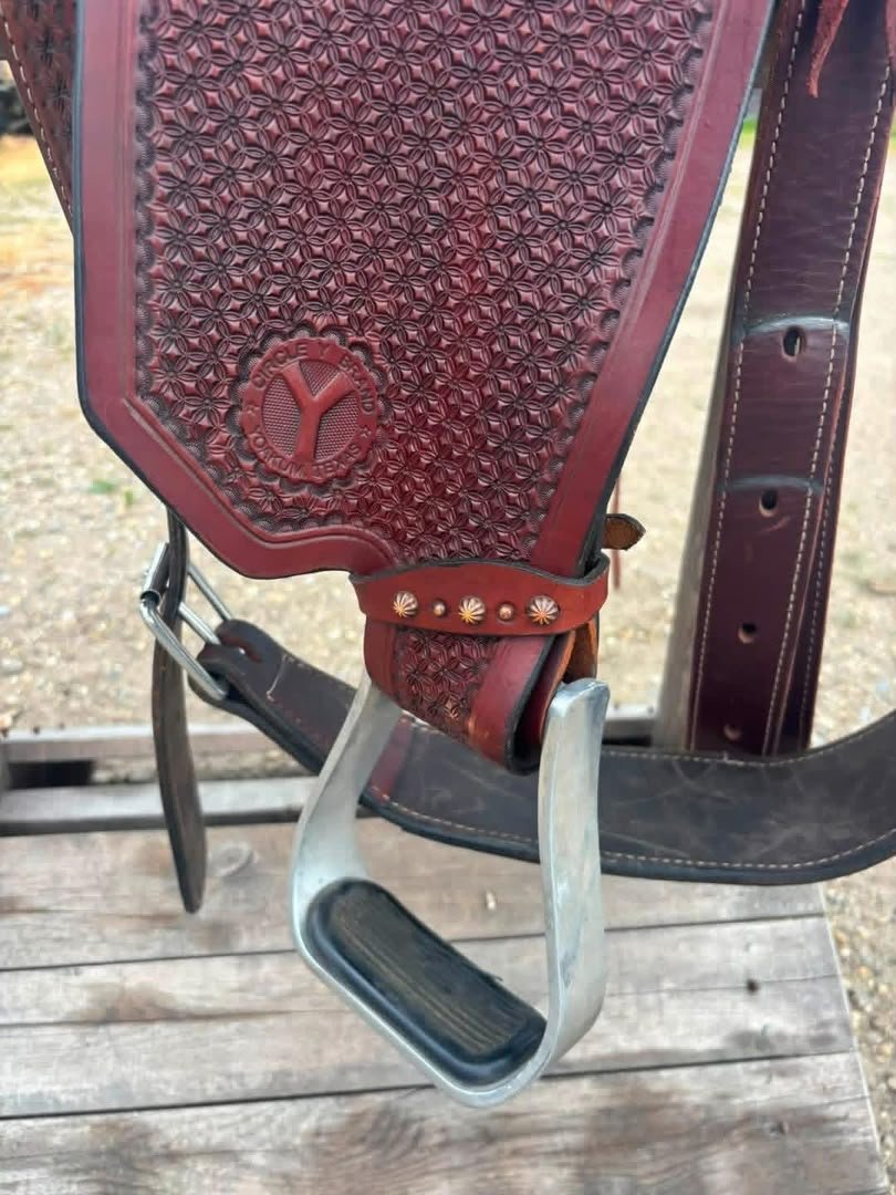 Lisa Lockhart Barrel Racer Circle Y Barrel Saddle 4 img 20260919 wa0001